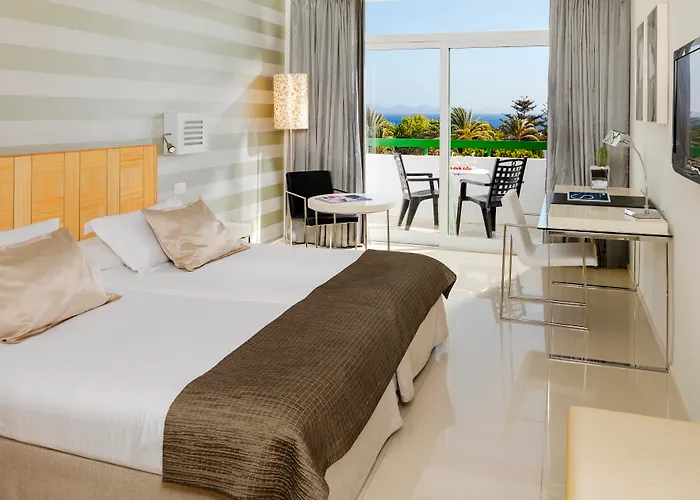 H10 ランサロテ プリンセス プラヤ・ブランカ