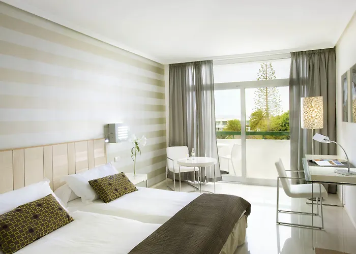 H10 ランサロテ プリンセス ホテル 4*